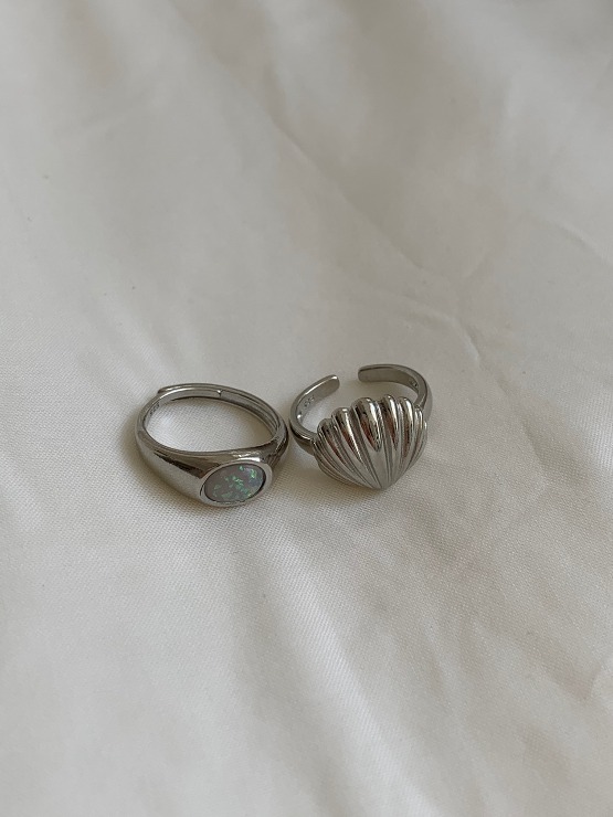 silver mermaid ring